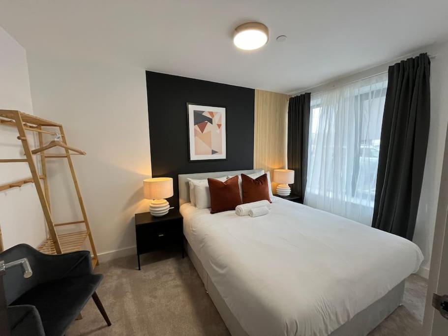 Cute One Bed Apartment - Old Trafford Манчестер Экстерьер фото